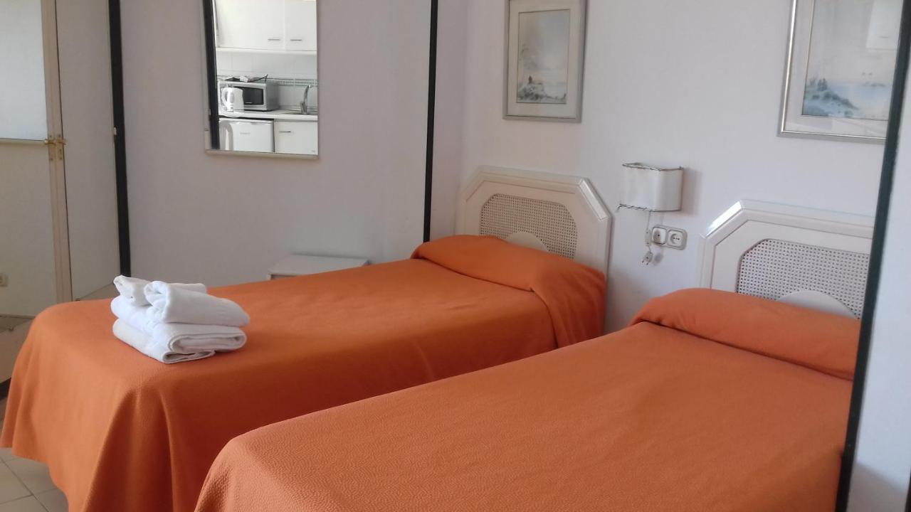 Apartamentos Mediterraneo Nerja Kültér fotó